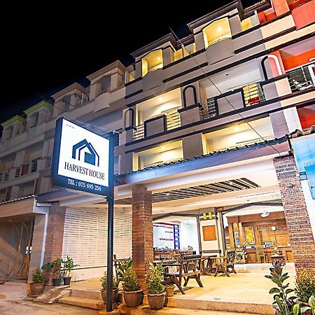 Harvest House Hotel Ao Nang Exterior photo